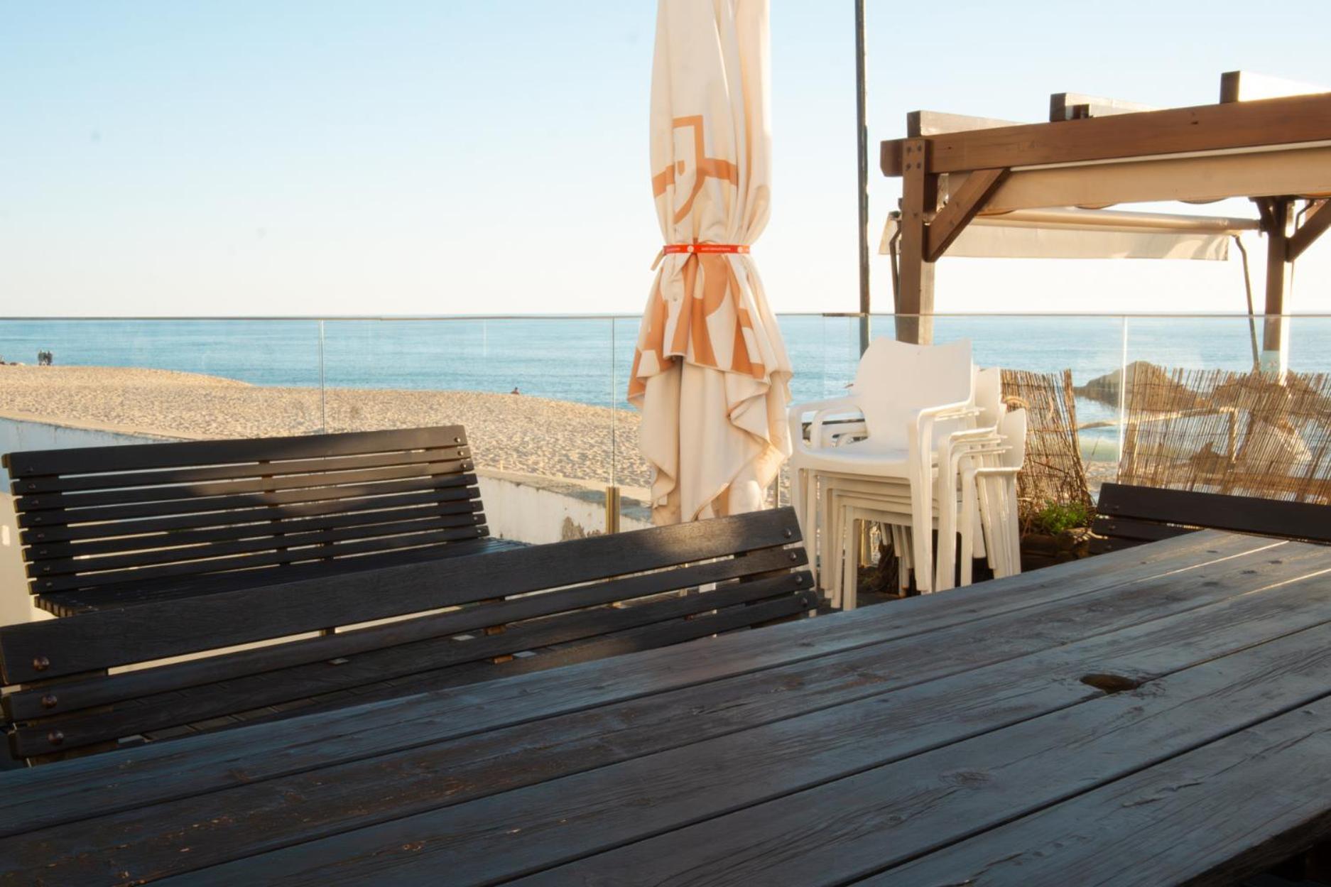 Wax Suite Life Is A Beach FAO Exterior photo