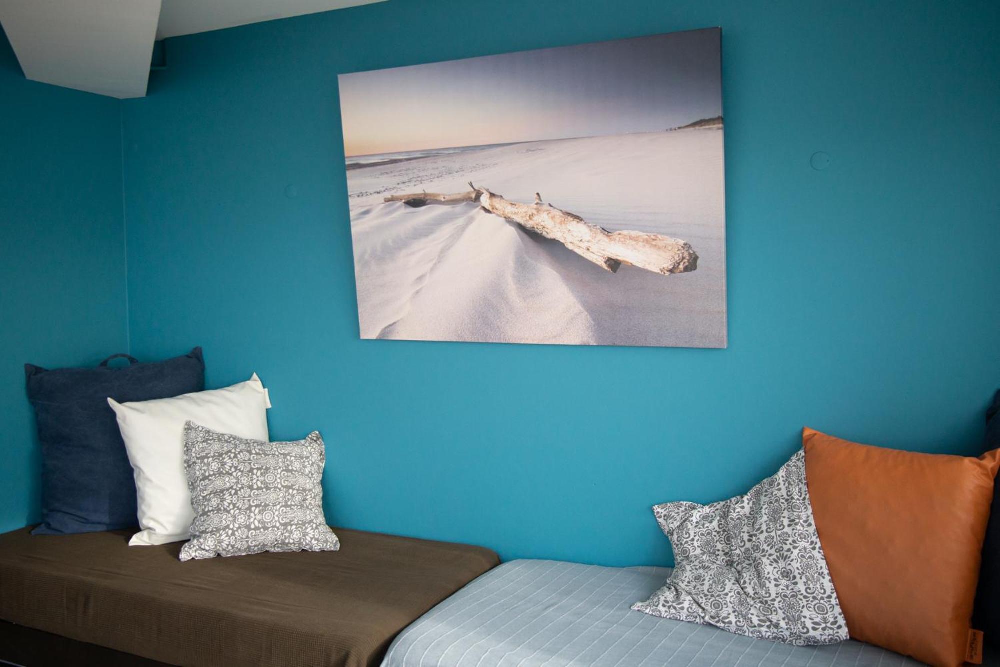 Wax Suite Life Is A Beach FAO Exterior photo