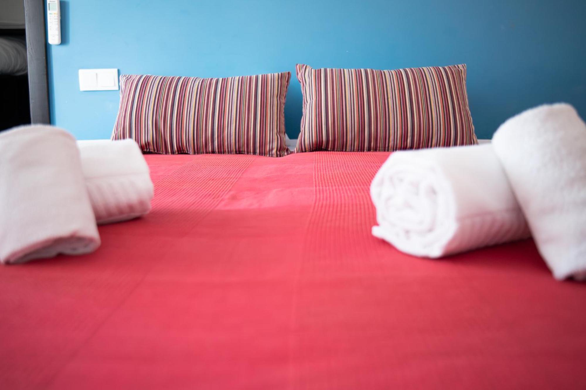 Wax Suite Life Is A Beach FAO Exterior photo